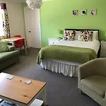 Primrose Lodge